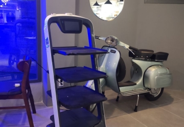 LẮP ĐẶT ROBOT PHỤC VỤ TẠI TÂN PHÚ